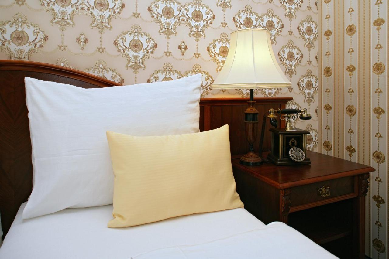 Hotel Mertin Chomutov Εξωτερικό φωτογραφία